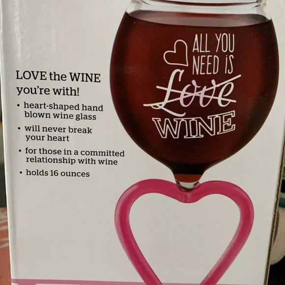 Big Mouth I Heart Wine Glass, NIB, 16 Oz - Picture 2 of 2